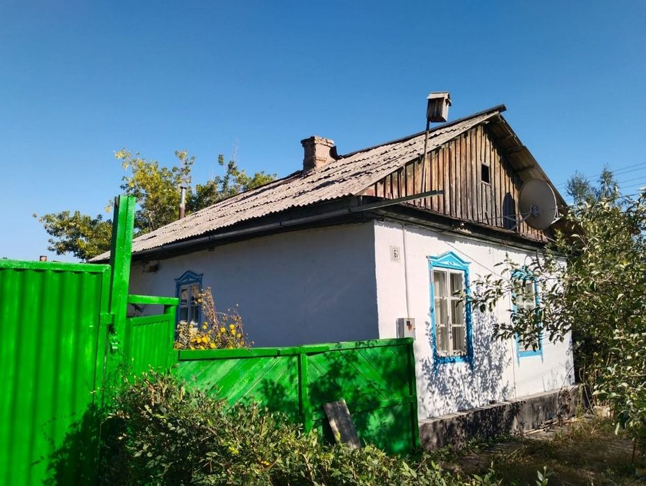 Продам дом . 3 комнаты