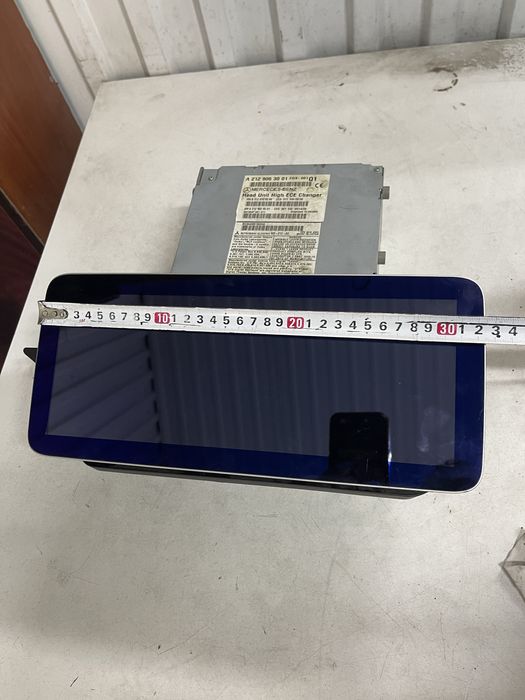 Android 10 Mercedes E212