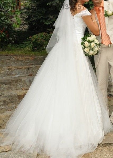 дизайнерска булченска рокля