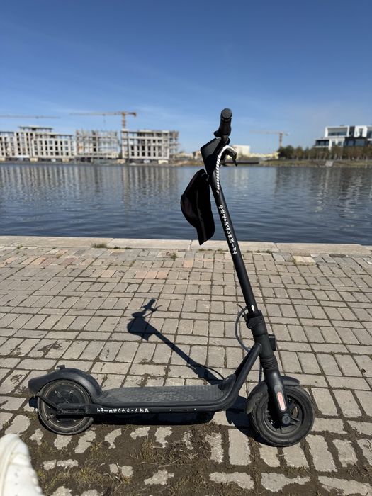 Продам Электросамокат Ninebot F2 Pro