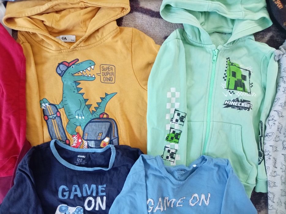 Детски дрехи, размер 4-5год.