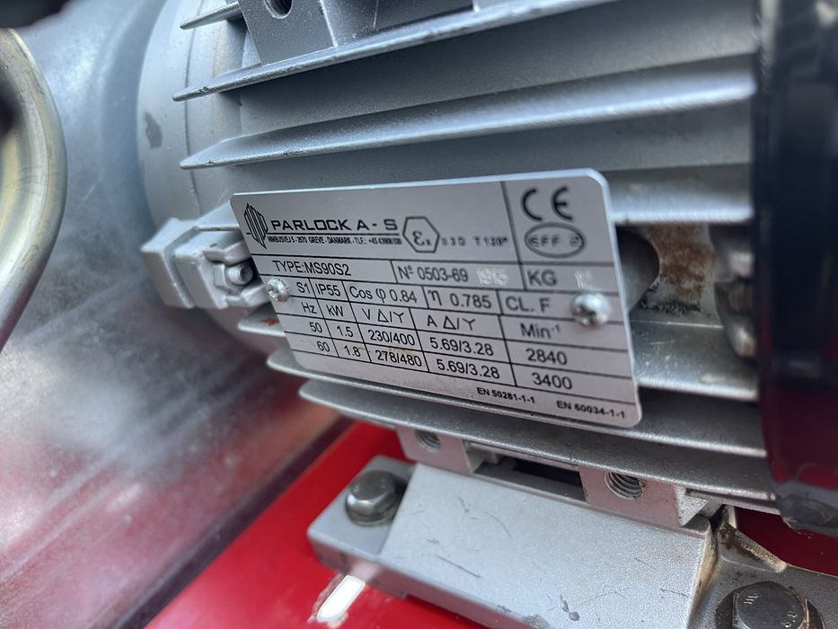 V-Образен компресор за въздух RENO-DENMARK 350/50 - 50л | 1.5kW | 400V
