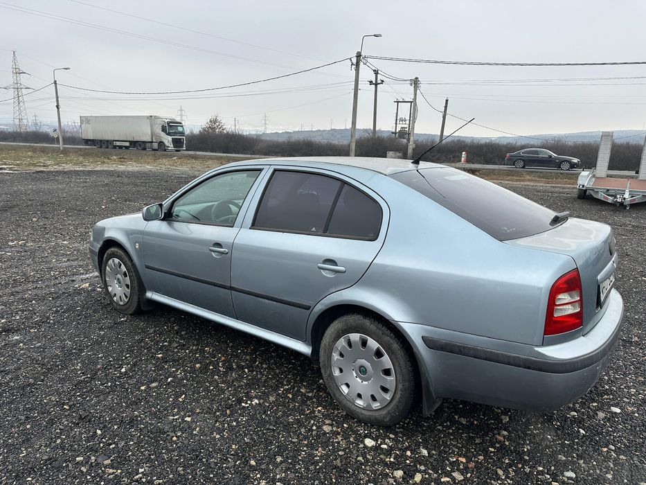 Autoturism skoda octavia