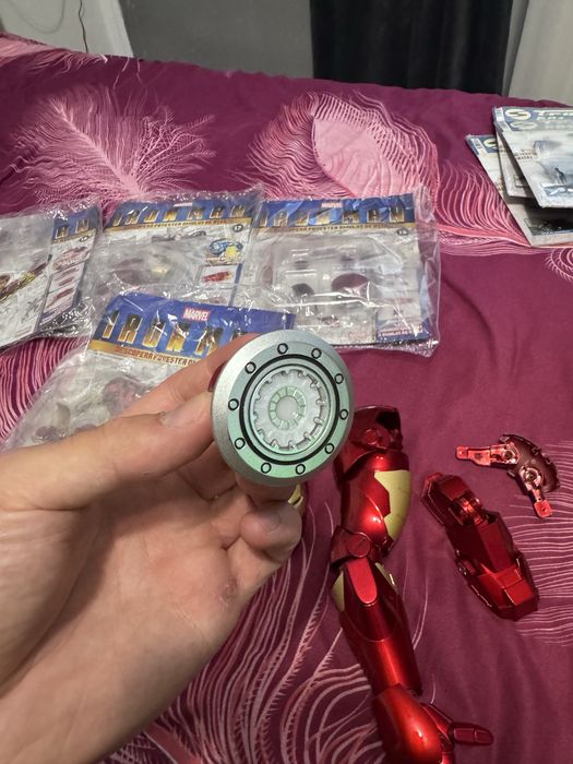 Figurina Iron Man metalic Deagostini