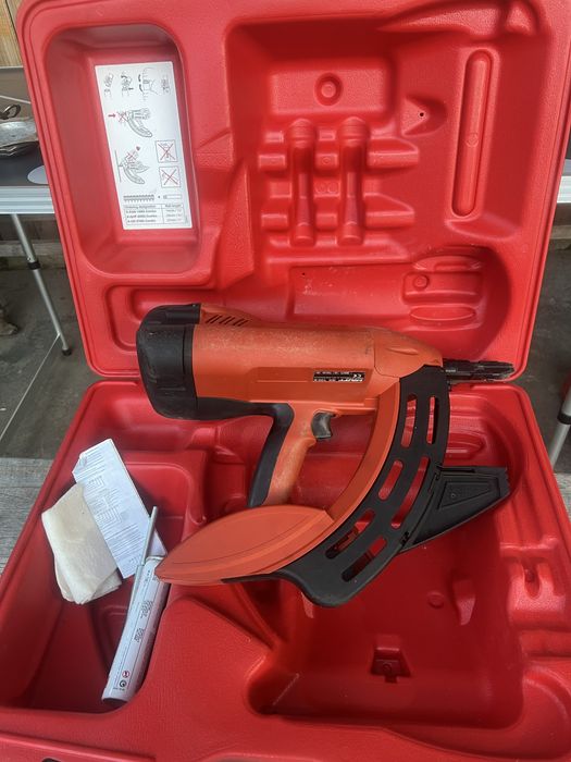 Pistol cuie beton hilti GX 100- E