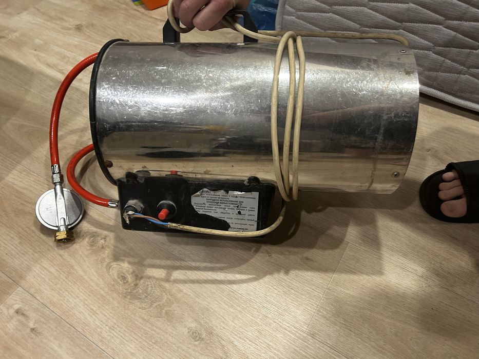 Тепловая пушка / газовый воздухонагреватель