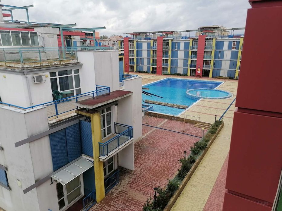 Дава се под наем Двустаен апартамент в к.к. Слънчев бряг - 65 кв.м за 450 € - Снимка #1