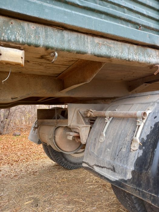 Бортавой прицеп камаз