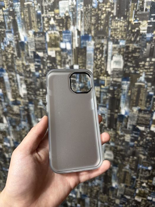 Чехол на Iphone 13