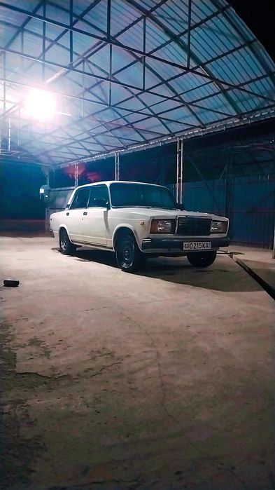 Ваз 2107 жигули..