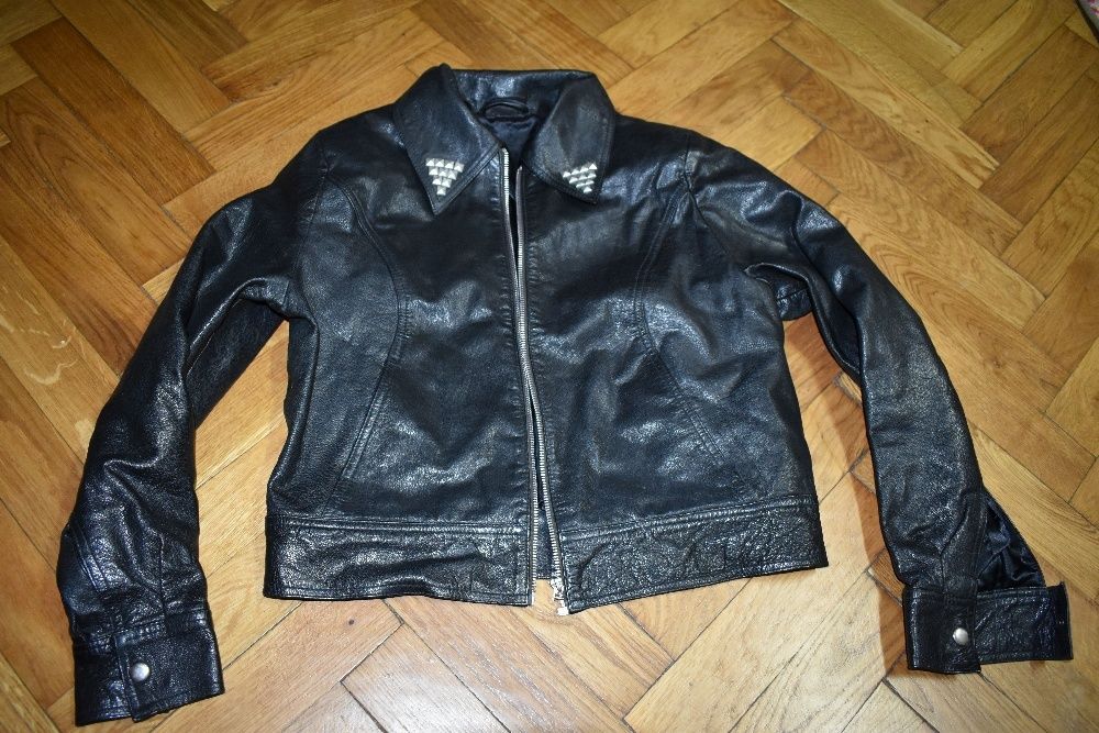 Geaca dama din piele cu tinte