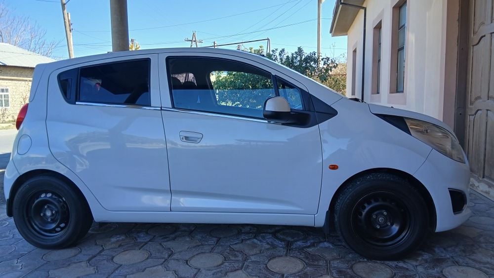 Tezda Spark sotiladi