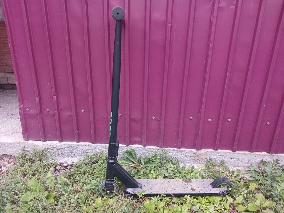 Самокат трюковой