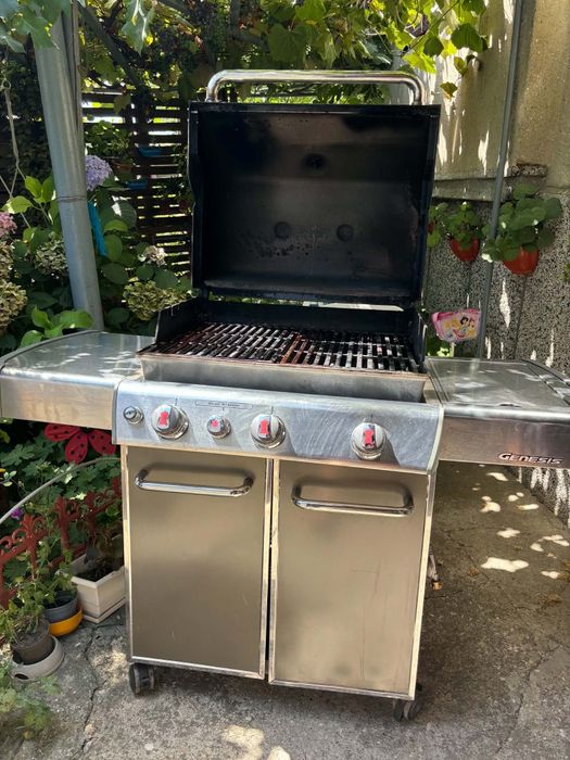Барбекю Weber Genesis E330