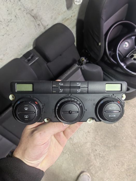 Салон за Skoda Octavia