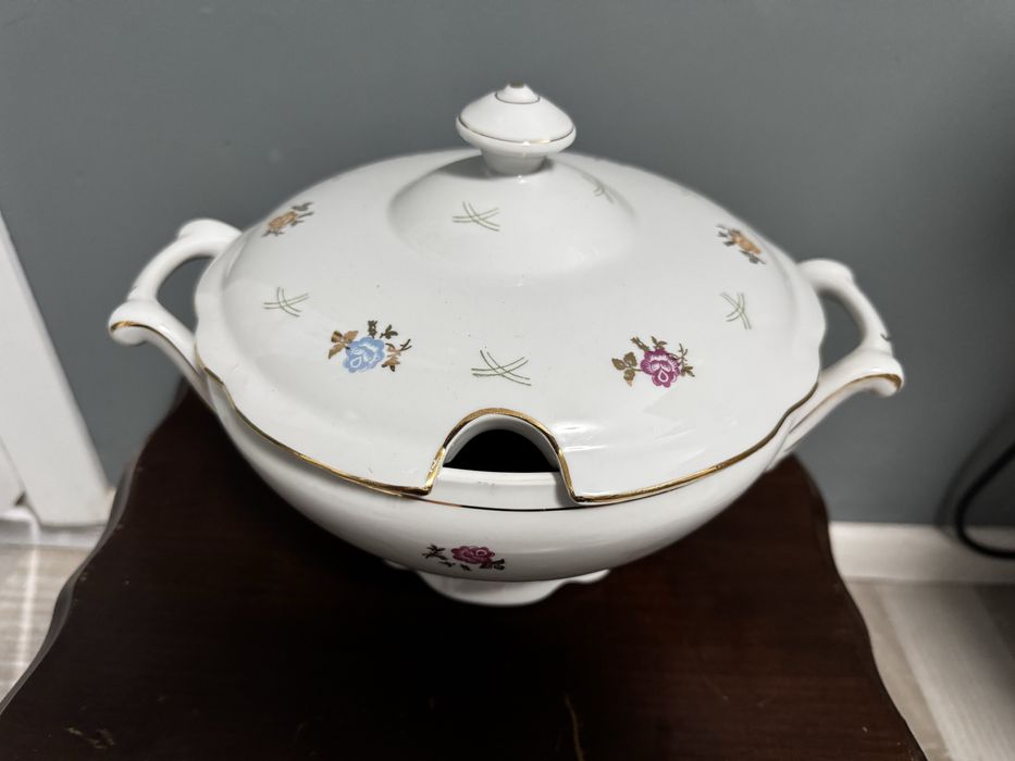 Антикварна порцеланова супница/ супник Reinecke – Германия