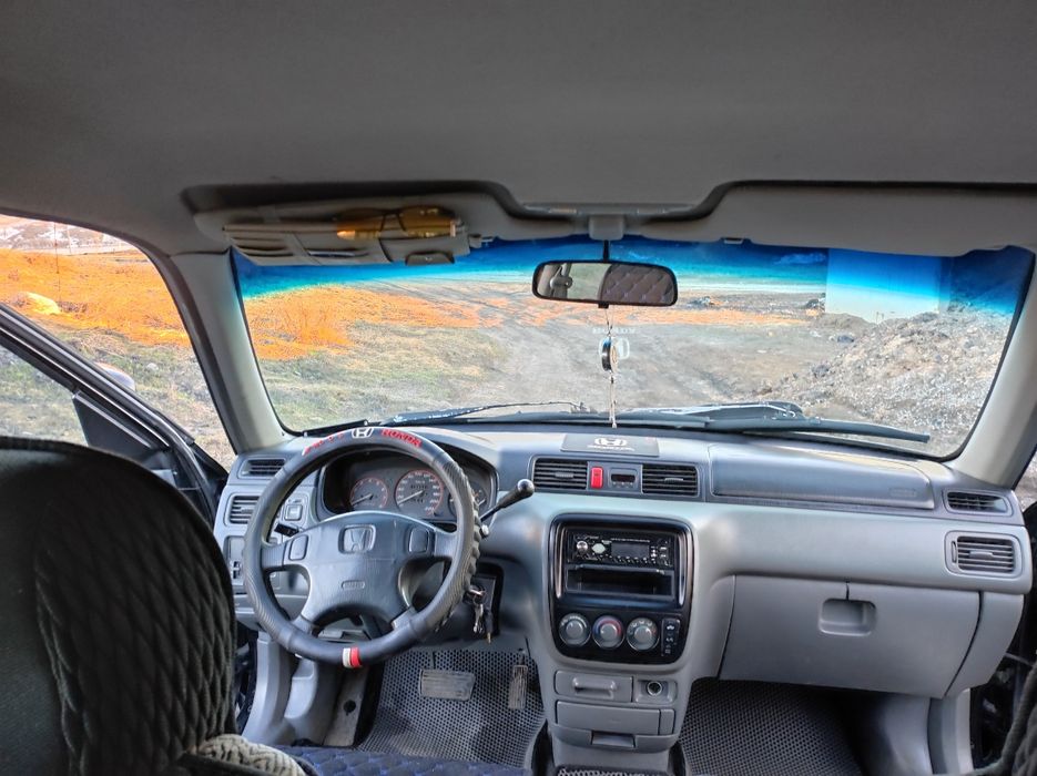 Honda CR-V 1998 год