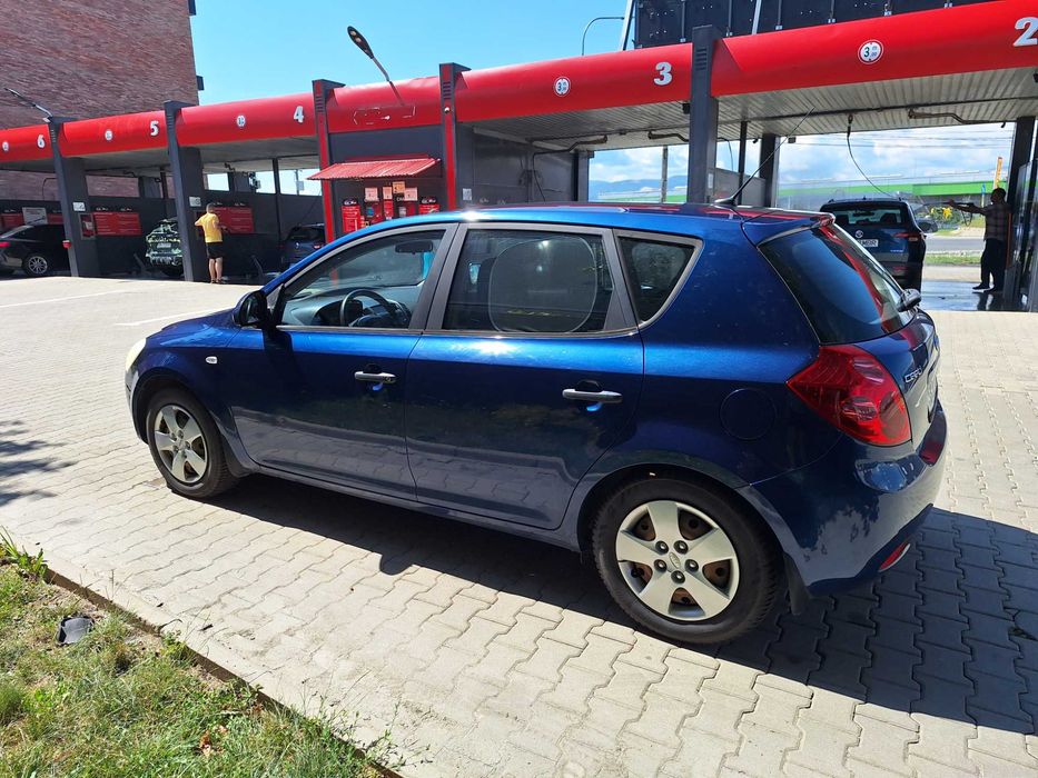 KIA Ceed 2009 — imagine 14