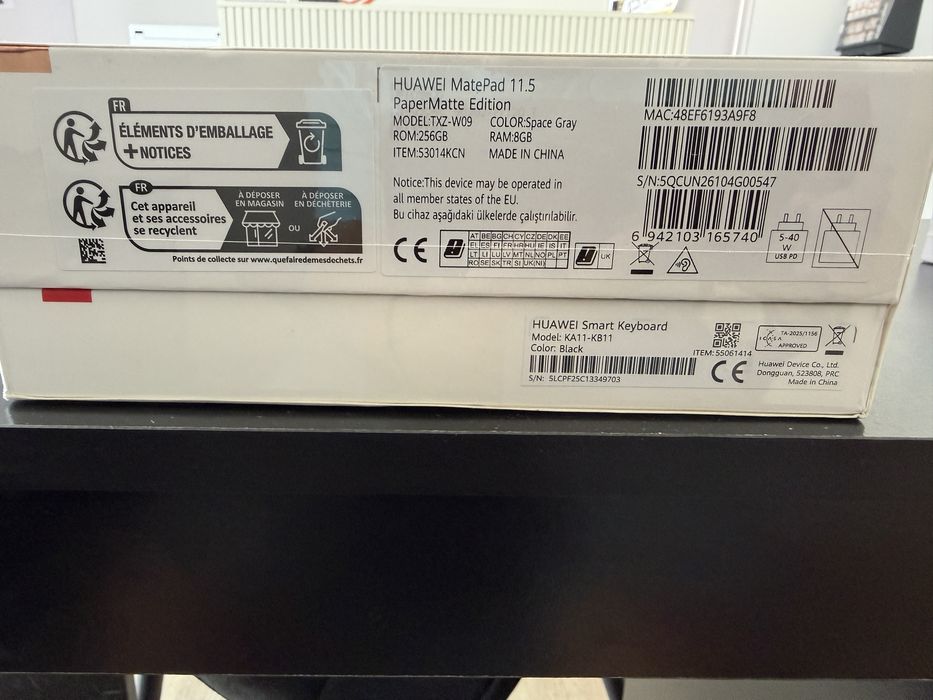 Tableta Huawei Matepad 11.5 cu tastatura si creion tactil sigilate