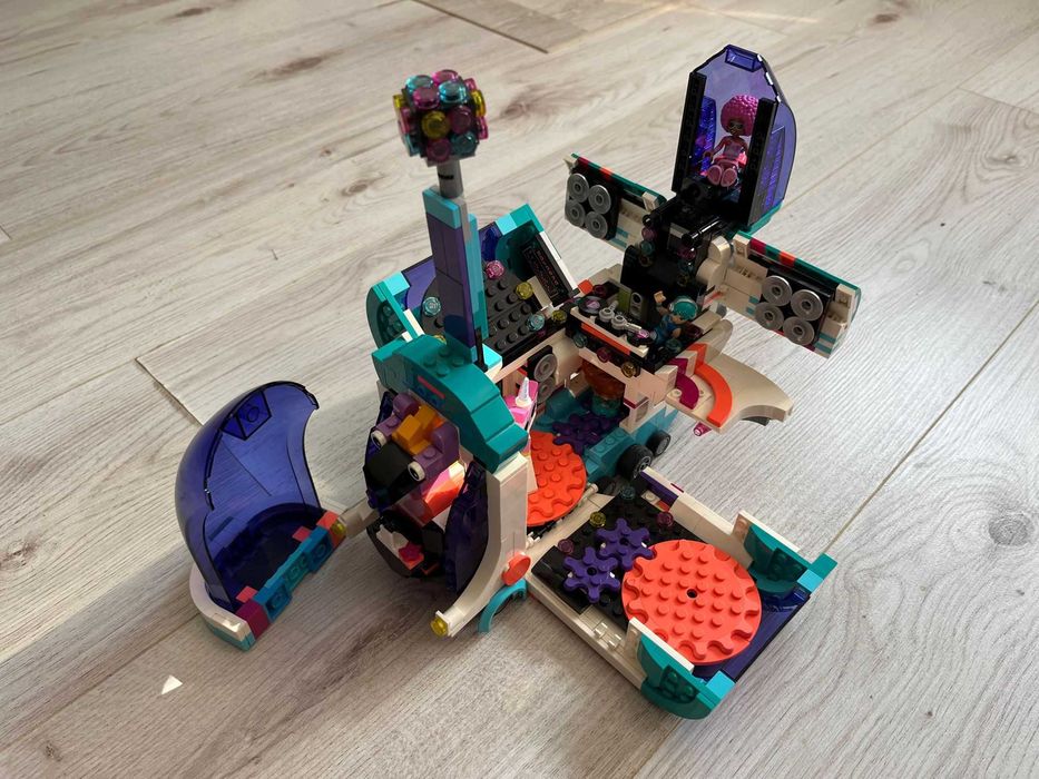 The LEGO Movie - Pop-Up Party Bus (70828)