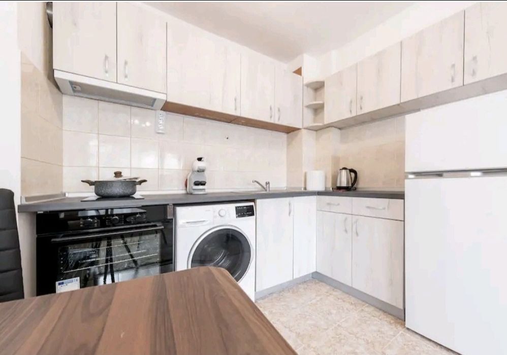 Кухня  - Г образна