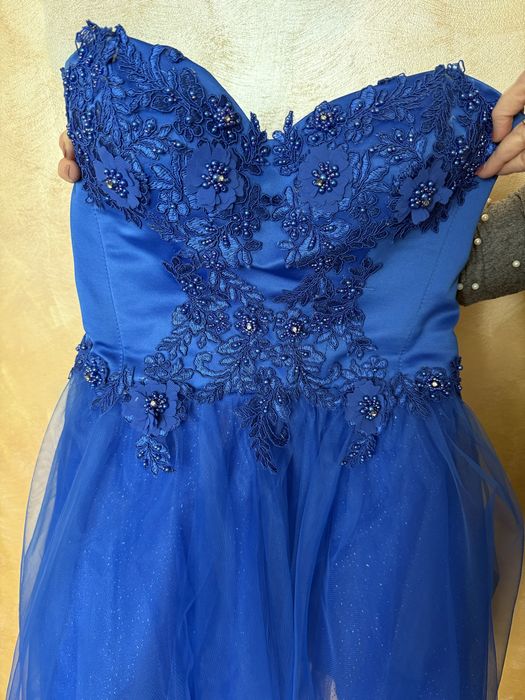 Къса луксозна бална рокля