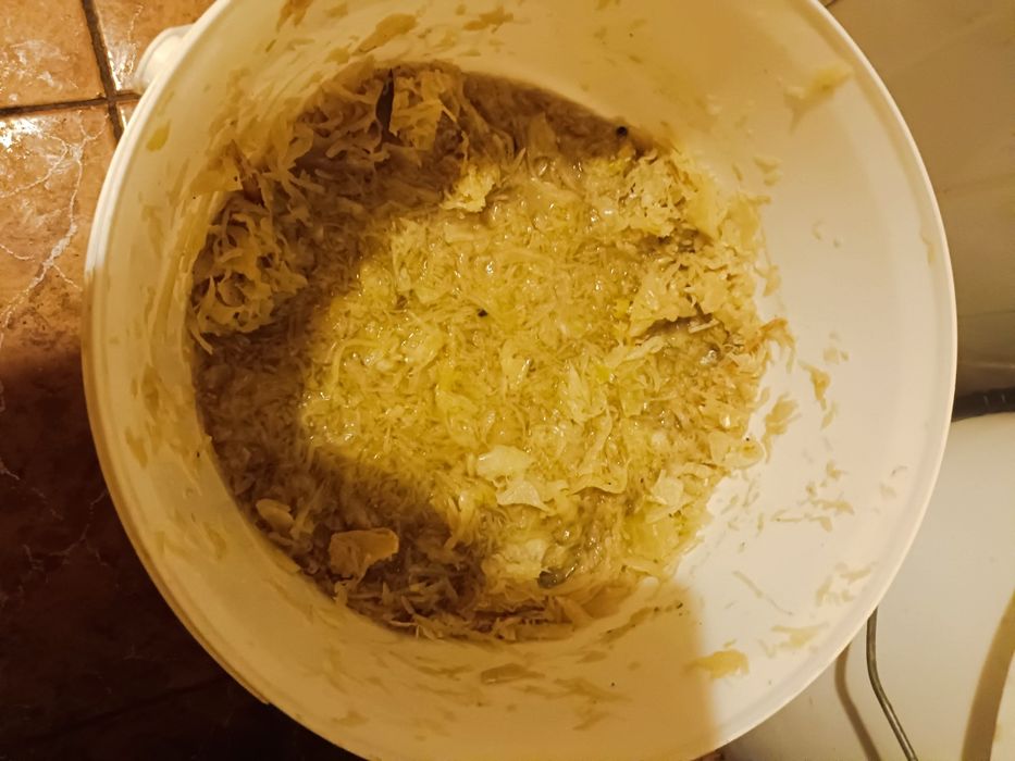 Varza murată de vînzare