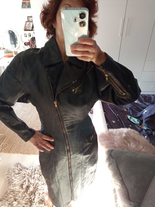 Стелна рокля от естествена кожа