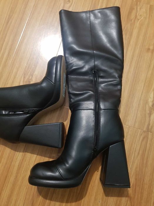 Cizme NA-KD marimea 41