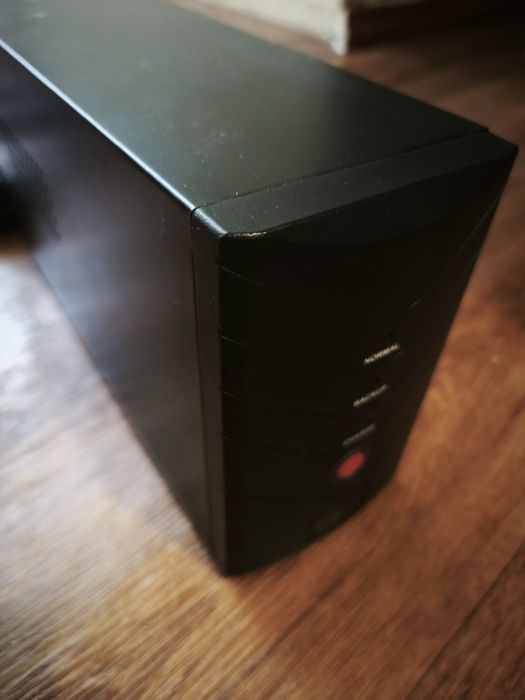 Продам ups нерабочее