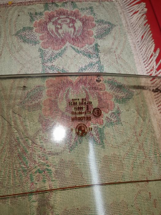 luneta, geam spate, pt BMW e30, ursulet  // piesa originala //