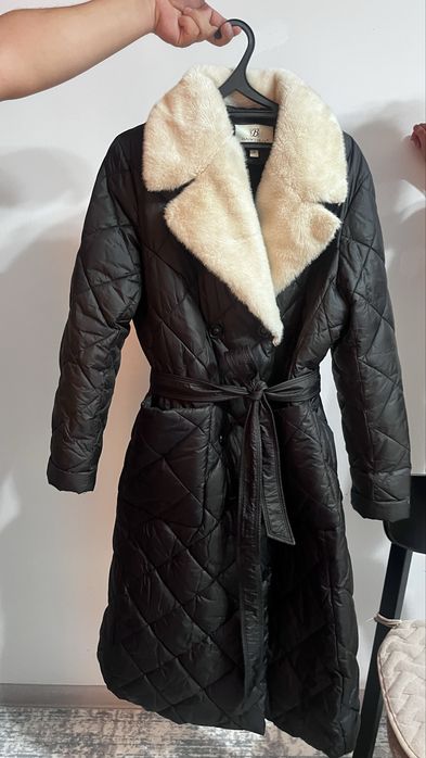 Куртка зима пуховик продам б/у