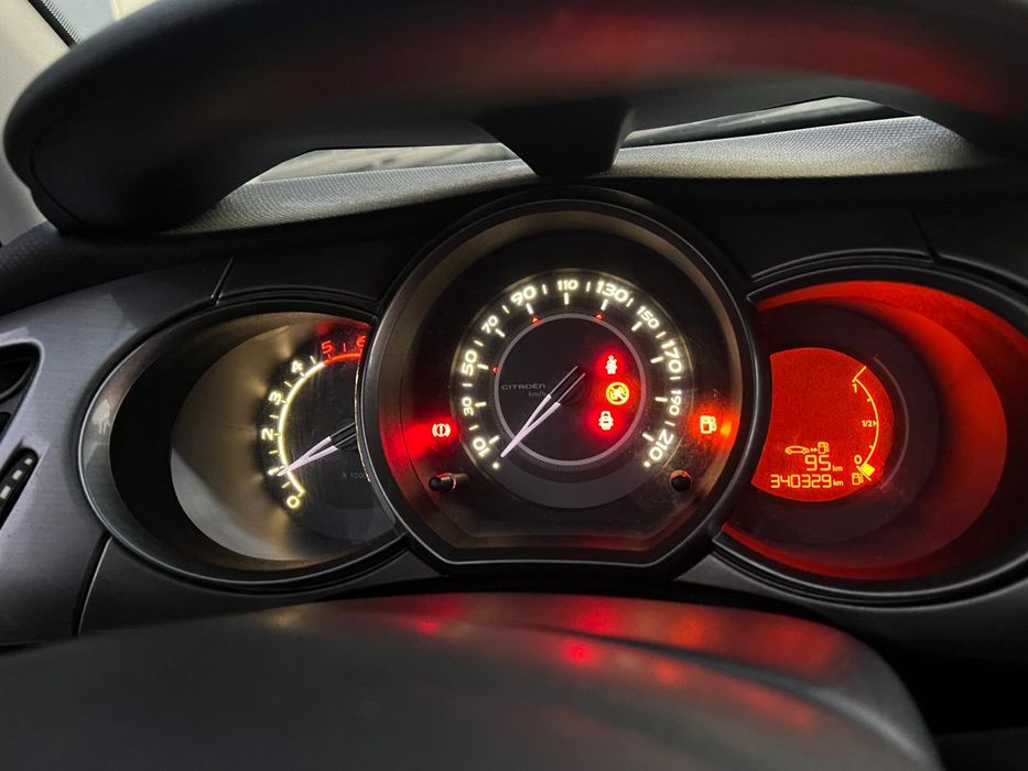 Citroen C3 1.6 HDI, Panoramic, Climatronic, Navigație, Senzori Parcare