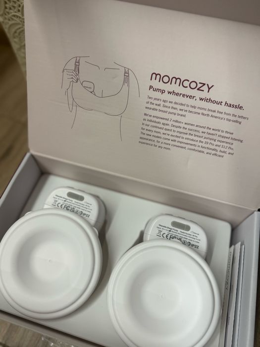 Momcozy Wearable Breast Pump