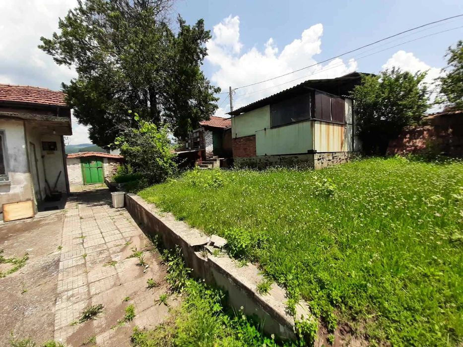 Продава се Къща в с. Подгумер, Област София-град - 150 кв.м за 1334 €/кв.м - Снимка #9