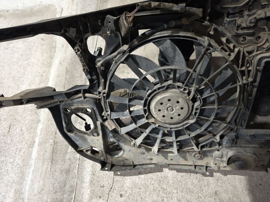 Audi A4 B6 маска, очиларка с перка