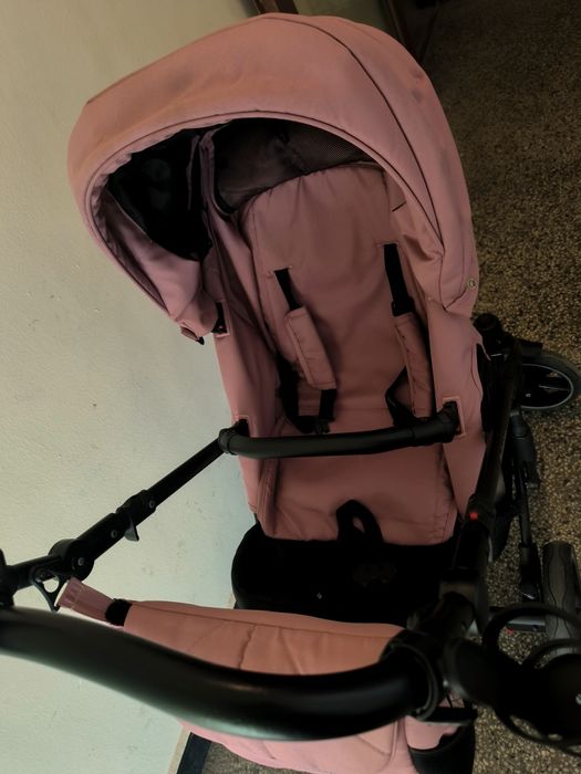 Бебешка количка 3в1 + подаръци