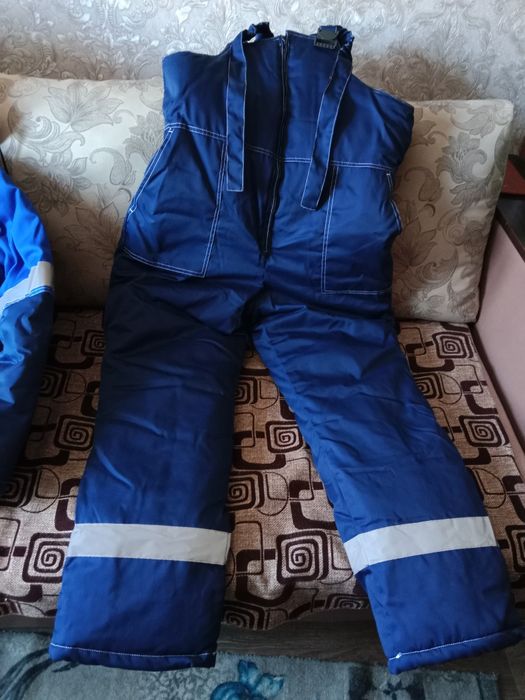Продам зимнюю спецодежду