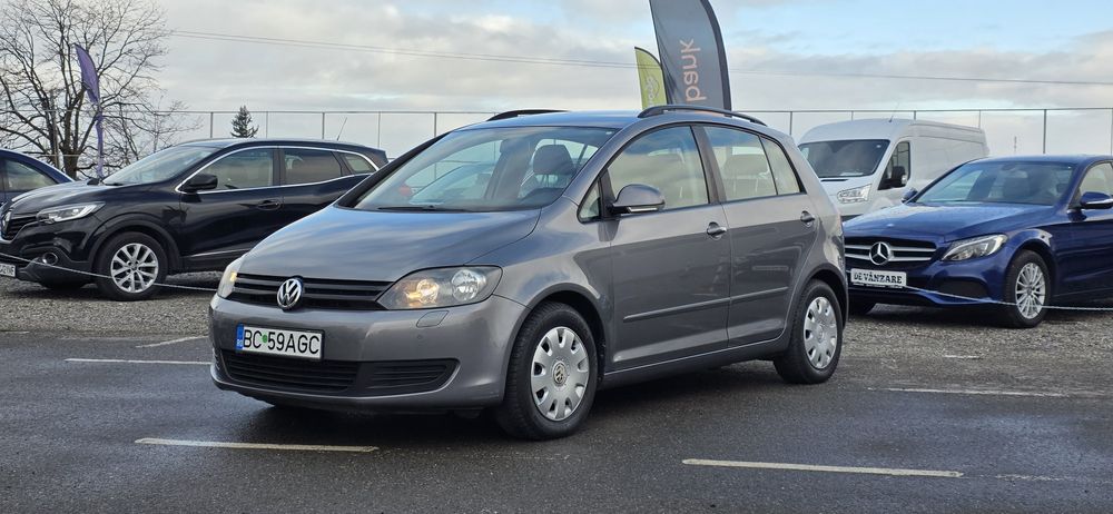 Vw golf 6 plus 2.0 TDI euro 5 unic proprietar