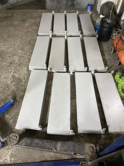 Полки металические