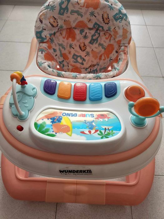 Проходилка Wunderkid 2 в 1 за момиче