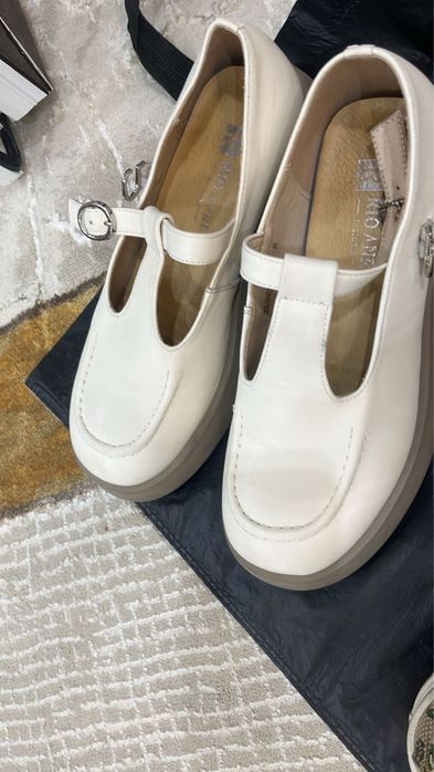 Обуви 37,38размеры