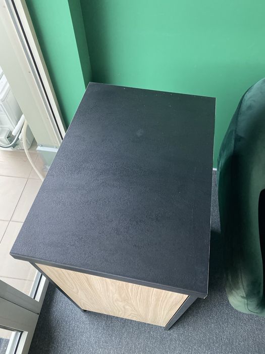 Comodă / Corp birou compact cu ușă – Negru & Stejar