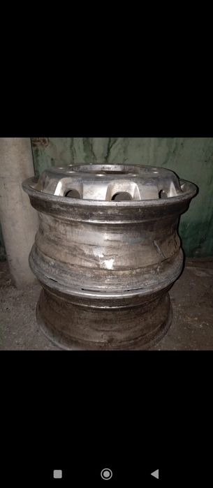 Продам передние диски на ман
