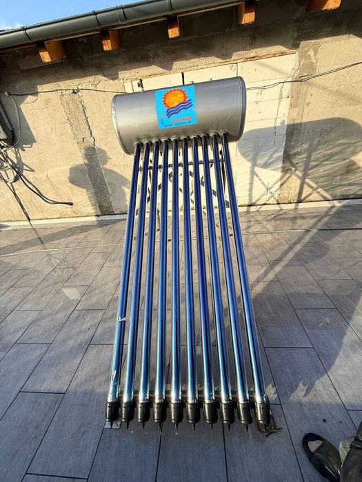 Panou solar apa calda vara / iarnă presurizat 100L Inox, 10 tuburi Heat Pipe, panou solar apa calda cu presiune boiler cu rezistență electrică