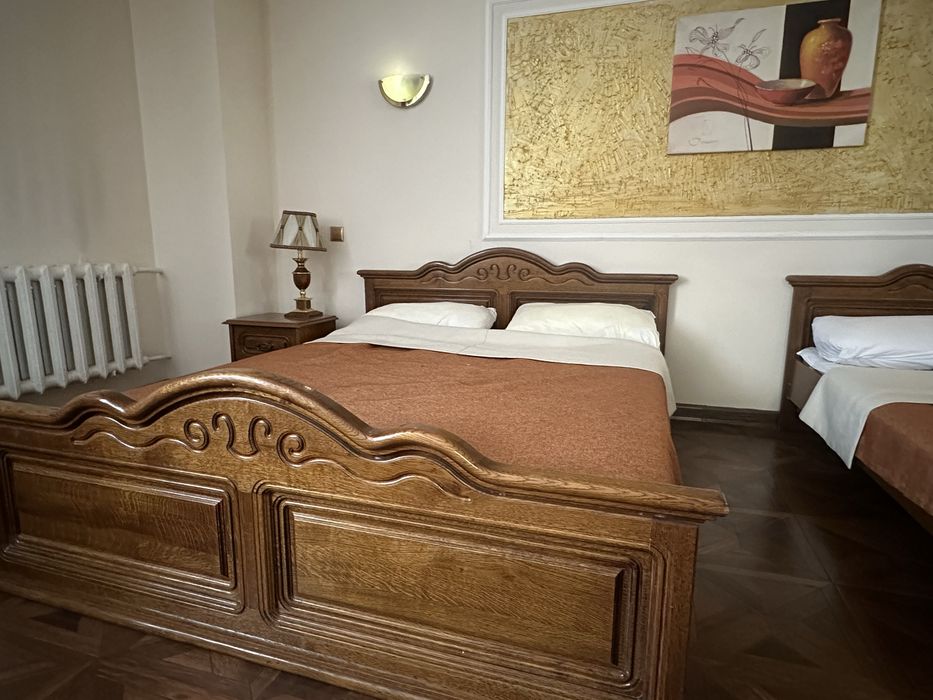 Кровать тахта тумбочки