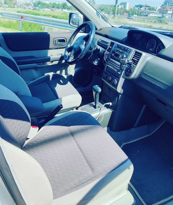 Nissan X-trail 2.5i БЕНЗИН/ГАЗ АВТОМАТИК 165кс Перфектен Двигател