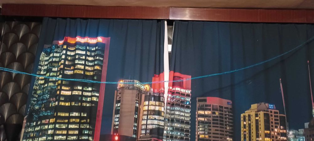 Шторы новые, разные