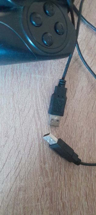Продам джостики genius для приставок до пс4 и для компьютеров