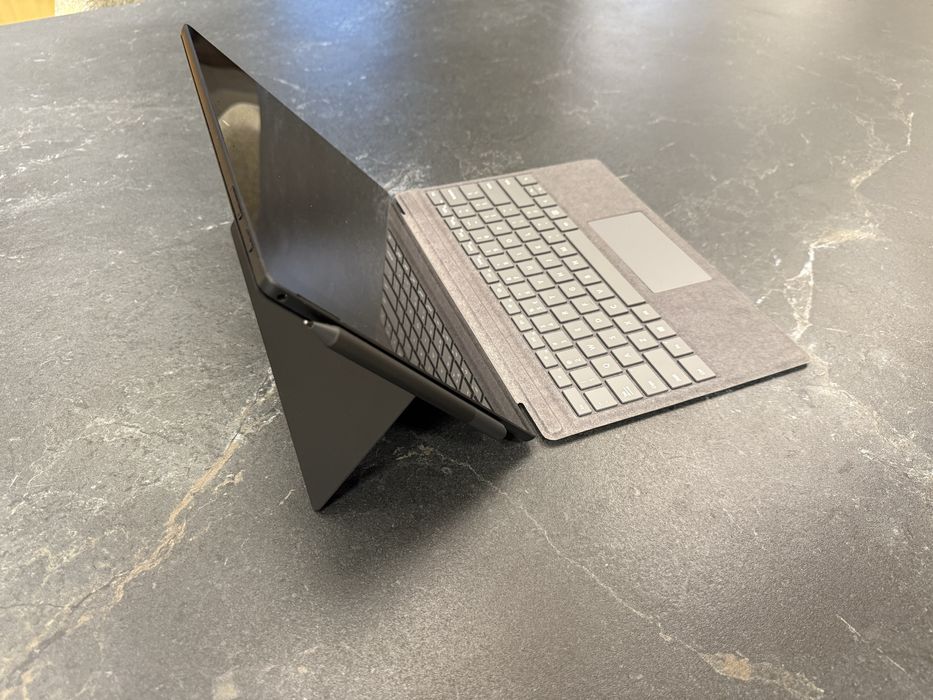 Microsoft Surface Pro 7,12.3", WQXGA+, тъчскрийн, Intel Core i5-1035G4